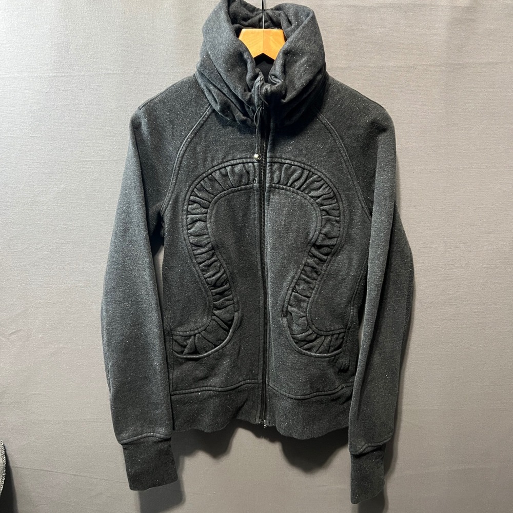 Lululemon Scuba Hoodie Ruffle Logo Metallic Grey Full Zip Sweatshirt Size 6